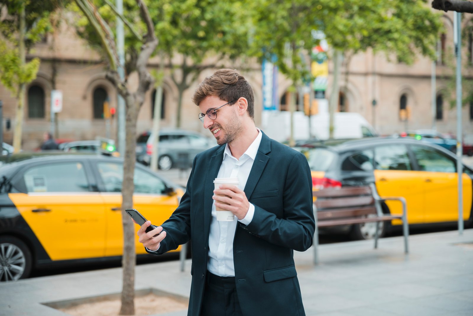Suratmumbai Cab taxi service in Surat